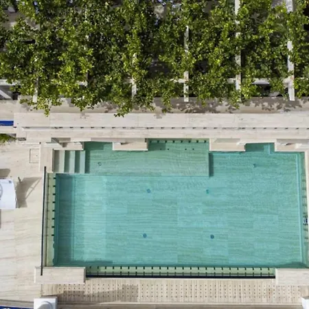 Medusa Villa